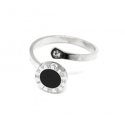 Δαχτυλίδι με μαύρο σμάλτο και στρας σε ασημί χρώμα από Ανοξείδωτο Ατσάλι