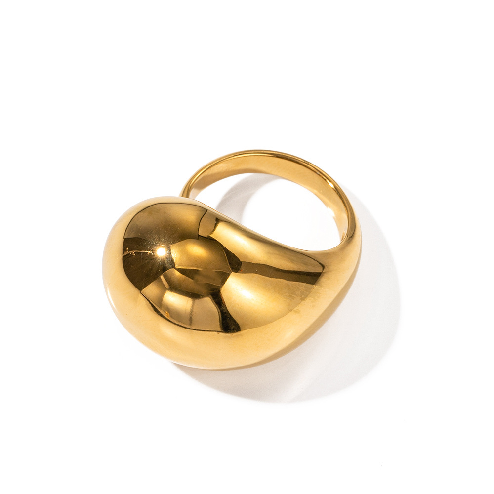 Μεγάλο δαχτυλίδι dome σε χρυσό χρώμα από Ανοξείδωτο ατσάλι 